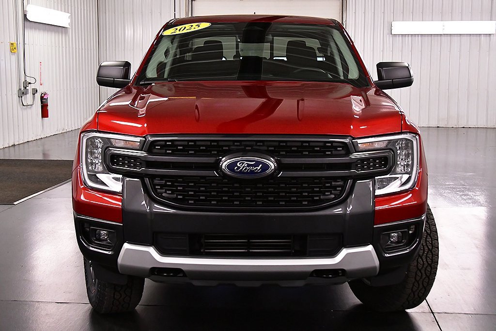 New 2025 Ford Ranger XLT w/ FX4 Off-Road Package image 2