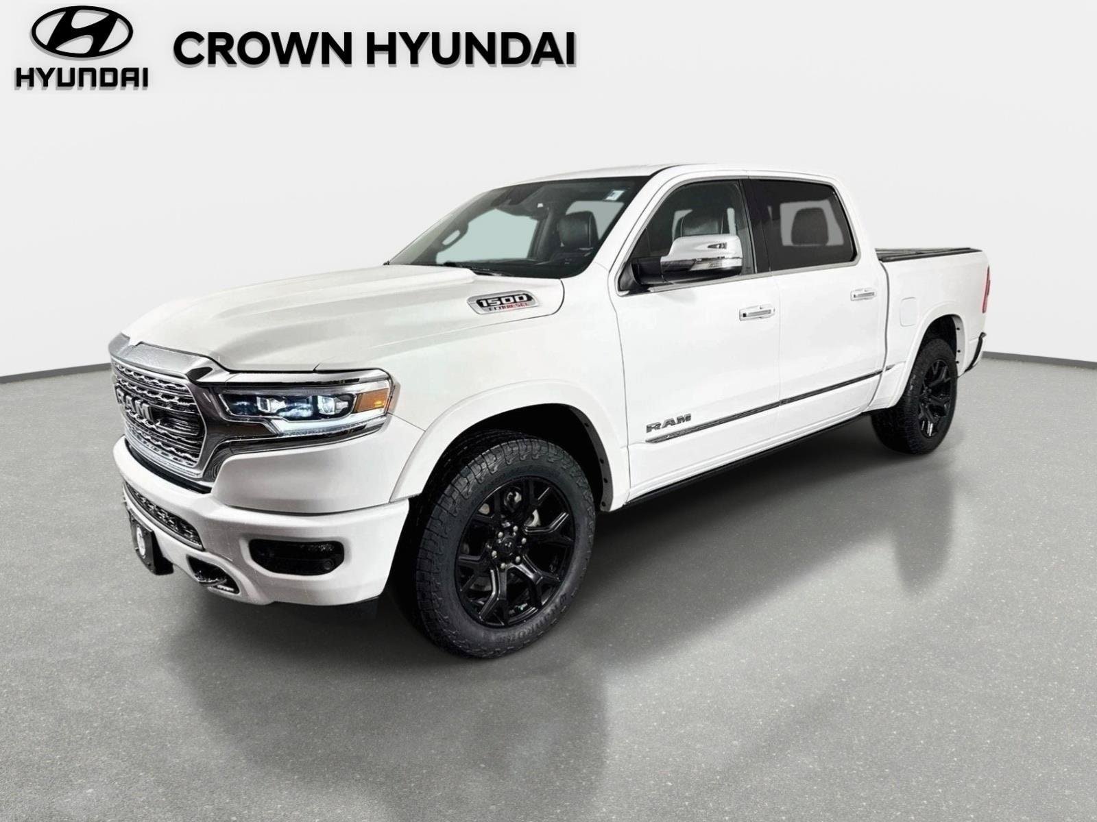 Used 2021 RAM 1500 Limited w/ Body Color Bumper Group
