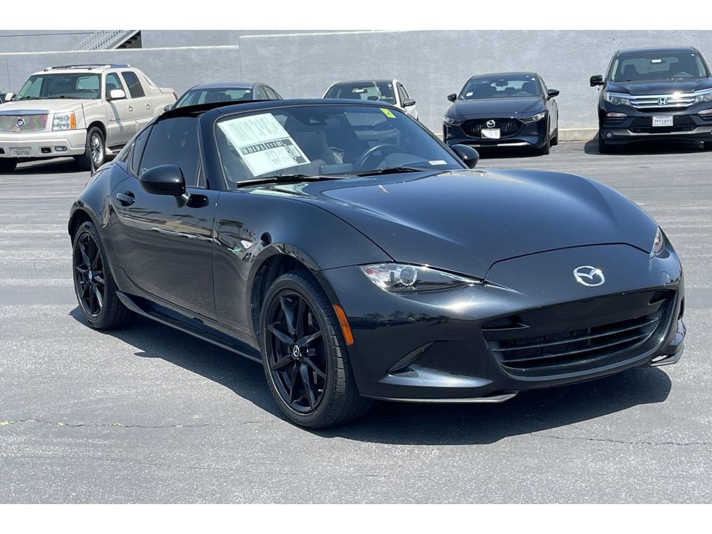 Used 2020 MAZDA MX-5 Miata RF Club RWD image 9