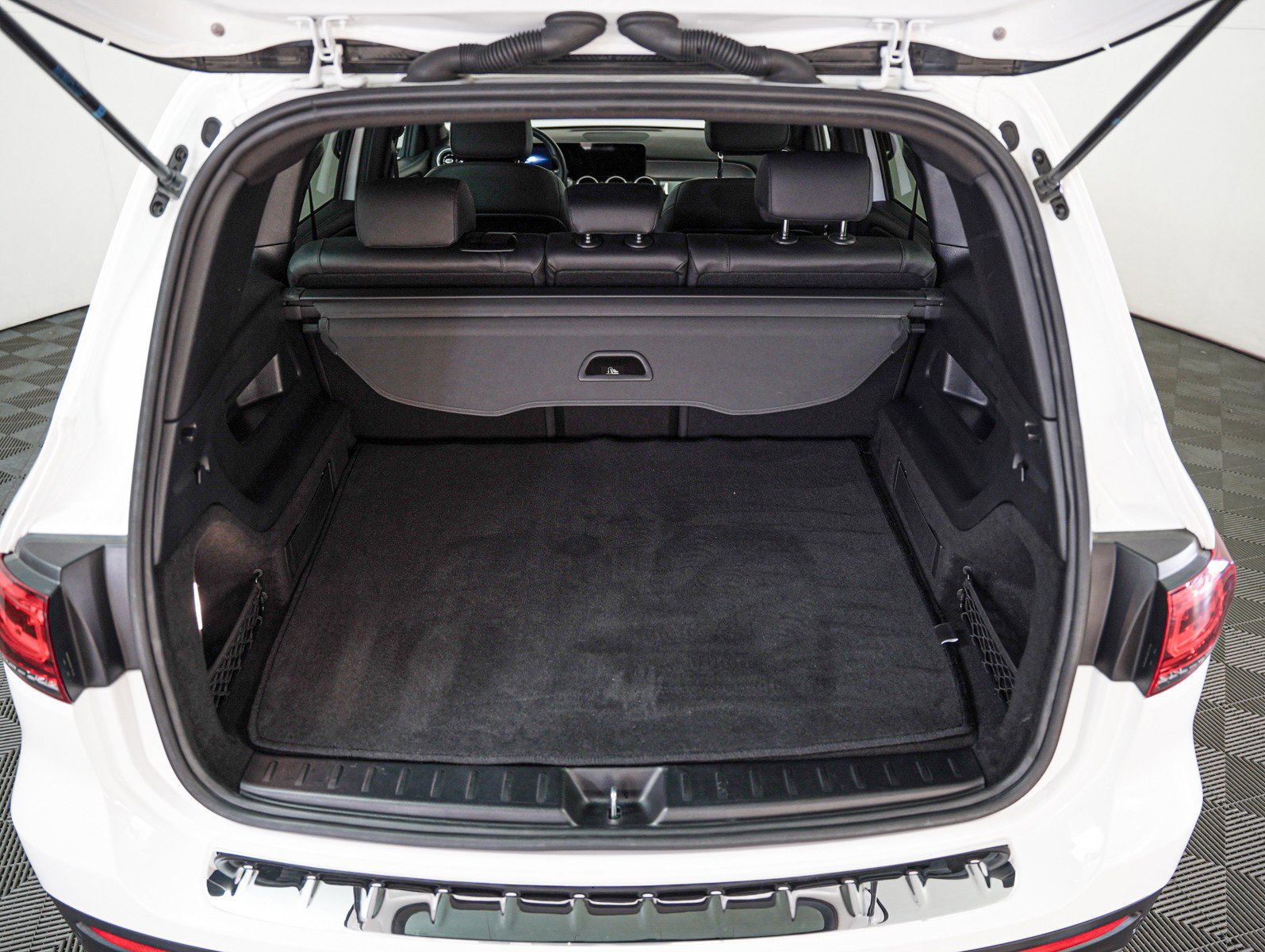Certified 2022 Mercedes-Benz GLB 250 image 8