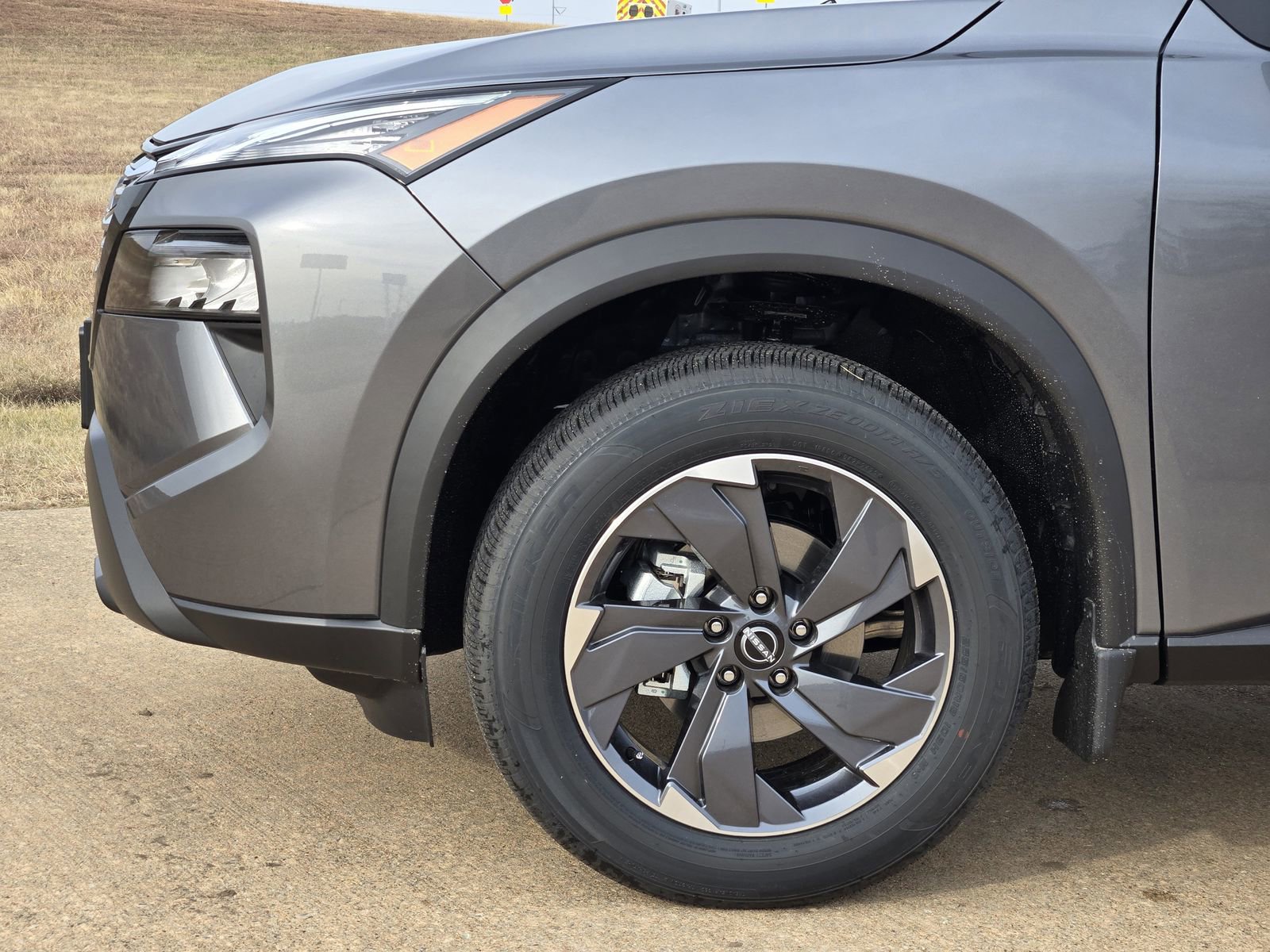 New 2026 Nissan Rogue SV image 10