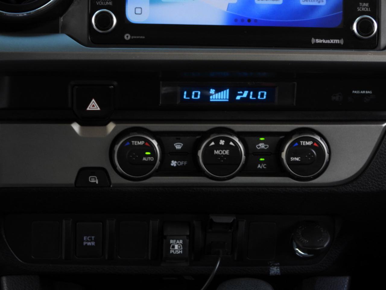 Used 2022 Toyota Tacoma SR5 RWD image 58