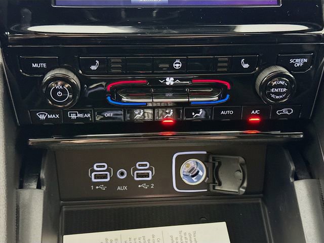 Used 2025 Jeep Grand Cherokee L Altitude image 15