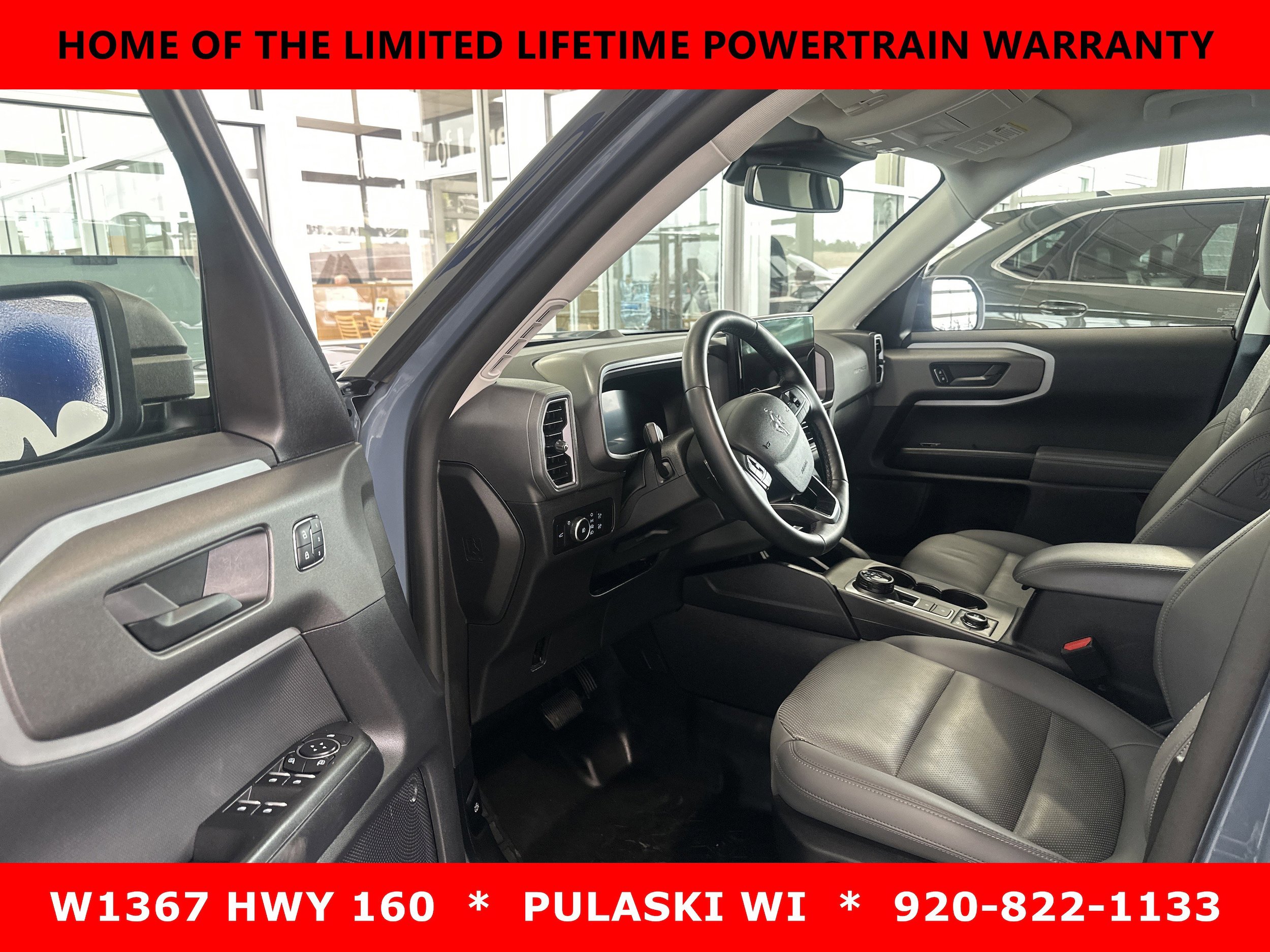 Used 2025 Ford Bronco Sport Badlands image 10