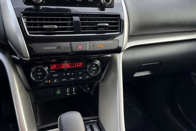 Used 2024 Mitsubishi Eclipse Cross SE AWD/4WD image 16