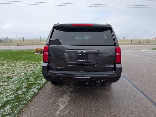 Used 2016 Chevrolet Suburban LT w/ Luxury Package image 8