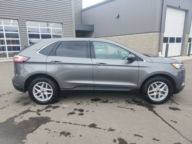 Used 2024 Ford Edge SEL w/ Convenience Package AWD/4WD image 4