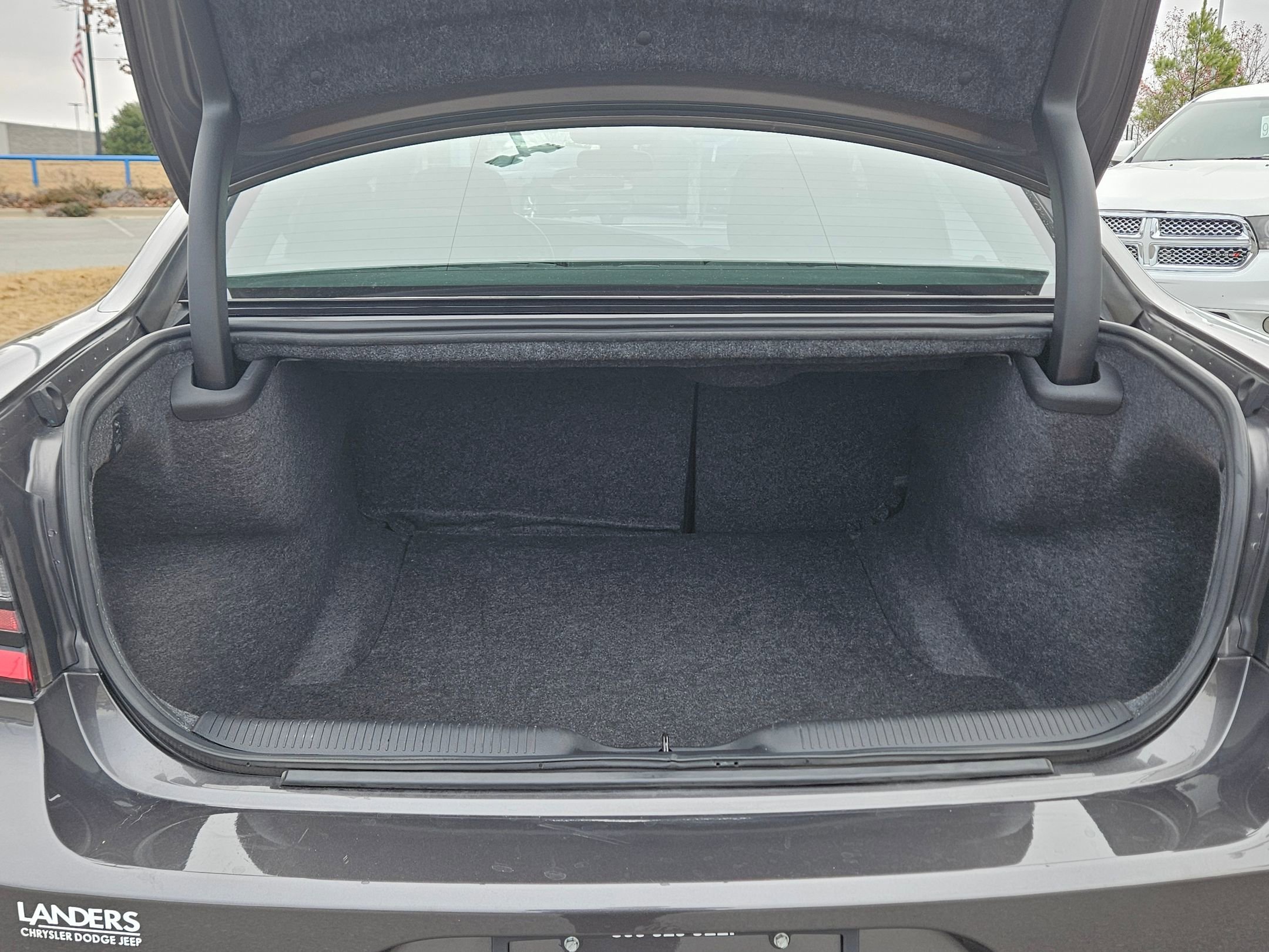 Used 2022 Dodge Charger SXT w/ Blacktop Package image 30