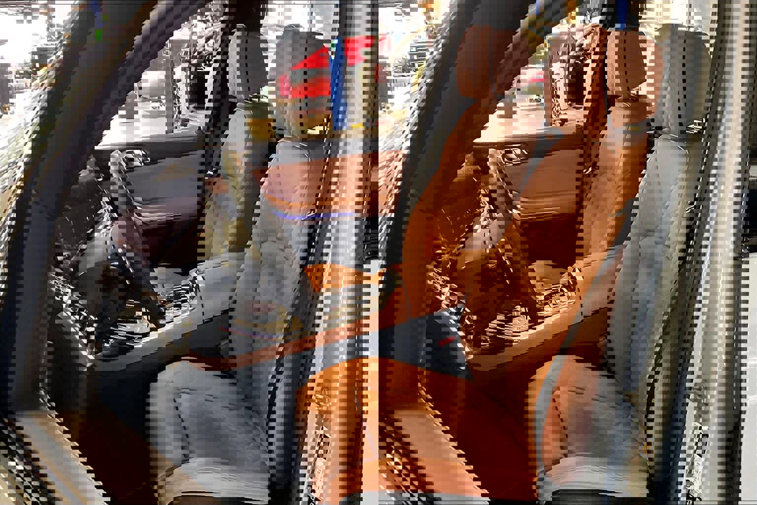 Used 2026 BMW X7 xDrive40i w/ M Sport Package image 7