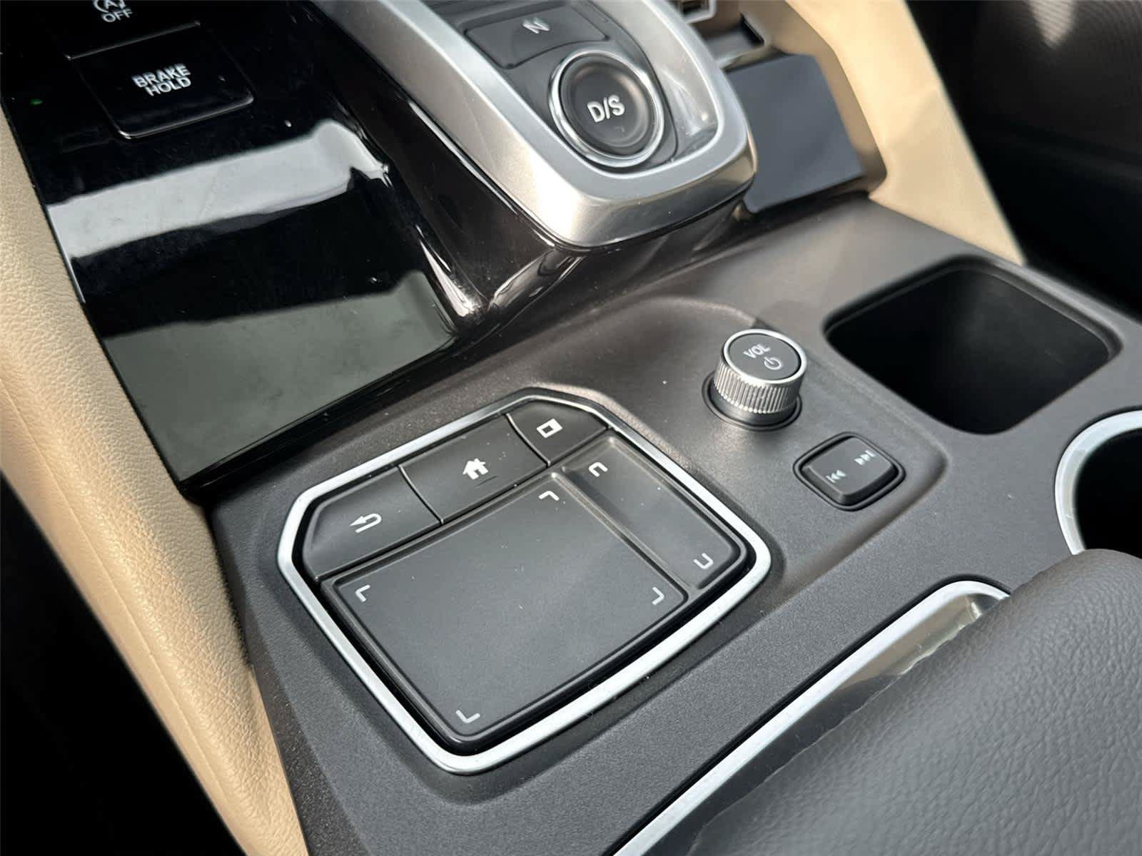 Certified 2023 Acura MDX SH-AWD image 32