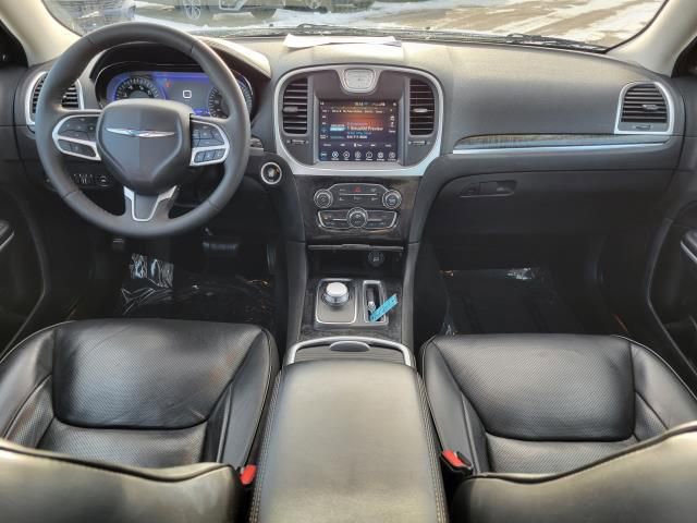 Used 2023 Chrysler 300 Touring L w/ Popular Equipment Group image 10