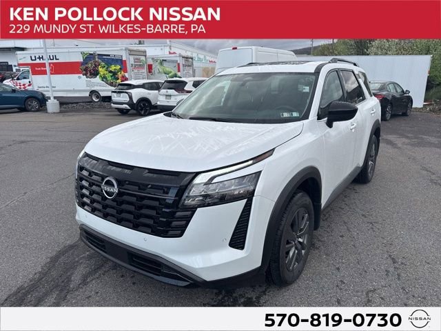 New 2026 Nissan Pathfinder SV w/ SV Premium Package