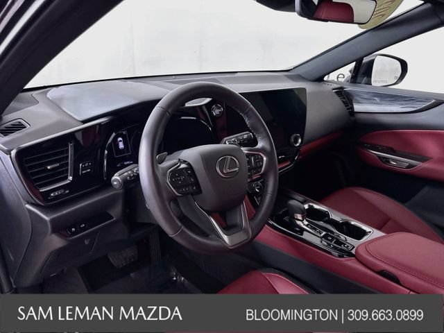 Used 2025 Lexus NX 350 AWD w/ Premium Package image 9