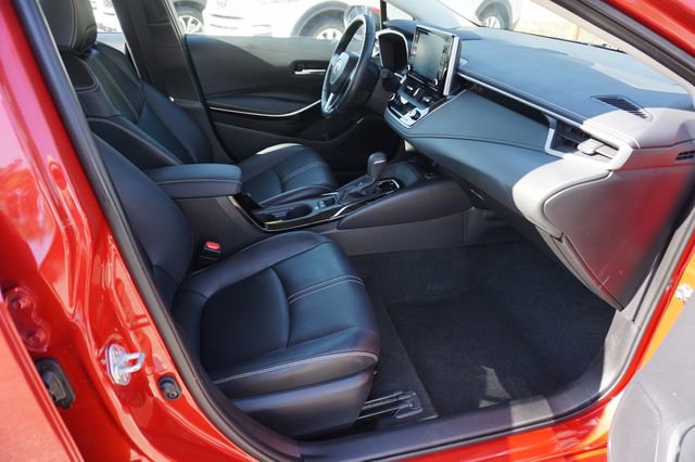 Used 2021 Toyota Corolla XLE image 3
