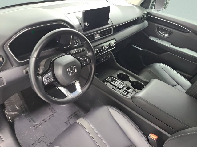 Used 2025 Honda Pilot EX-L image 21