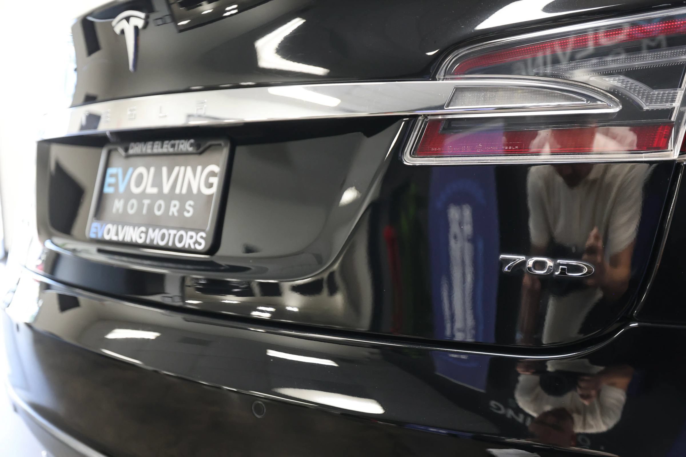 Used 2015 Tesla Model S 70D AWD/4WD image 14