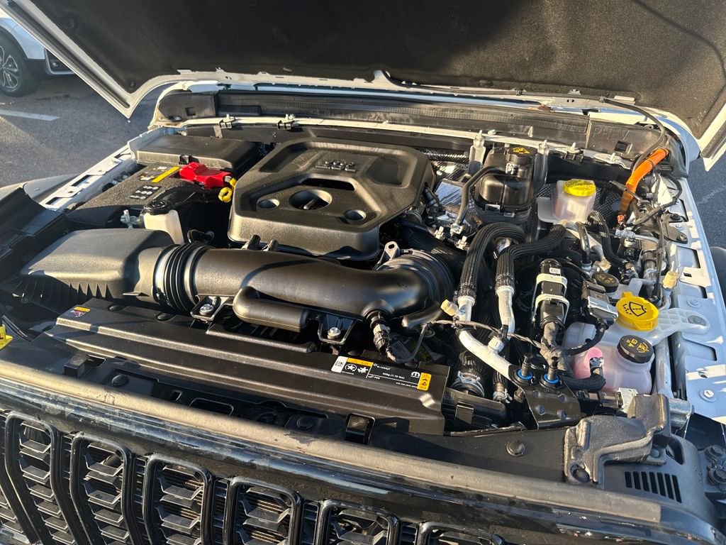 Used 2024 Jeep Wrangler Unlimited image 48