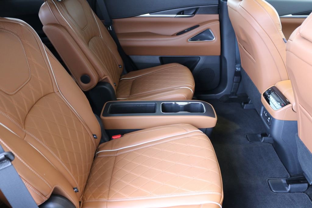 Certified 2024 INFINITI QX60 Autograph w/ Cargo Package image 36