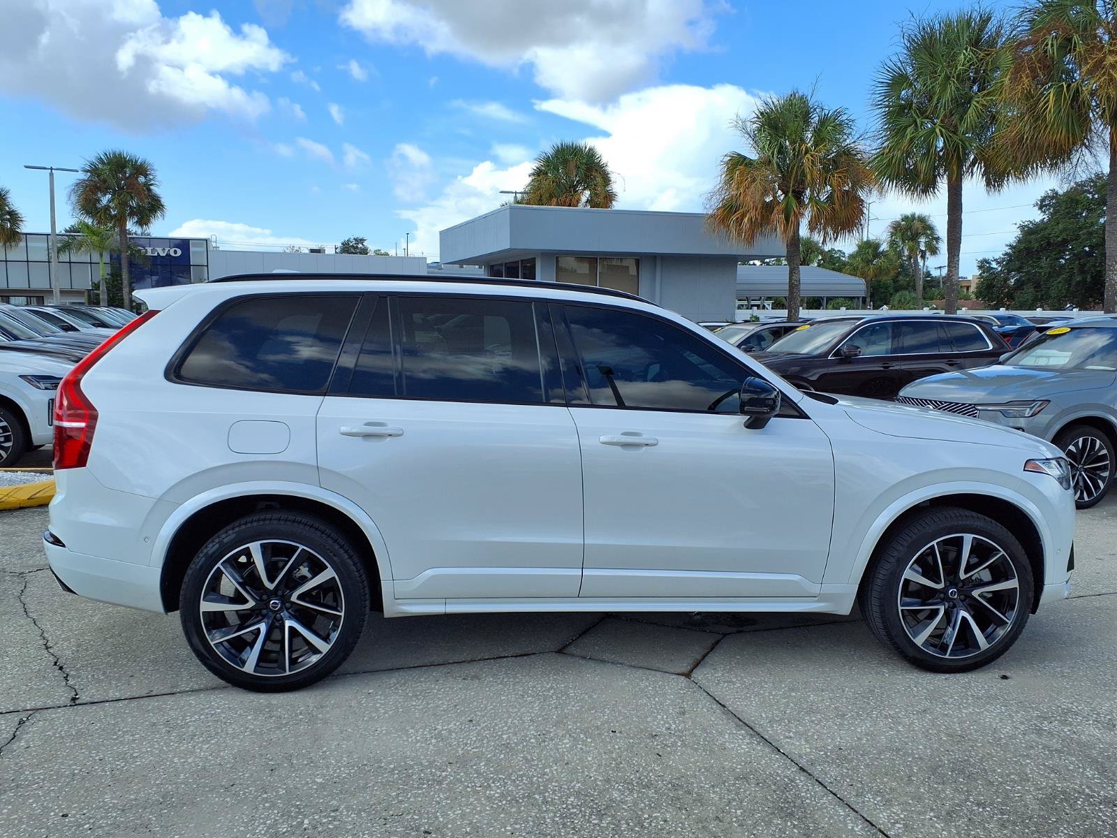 Certified 2023 Volvo XC90 T8 Plus w/ Protection Package Premier AWD/4WD image 8