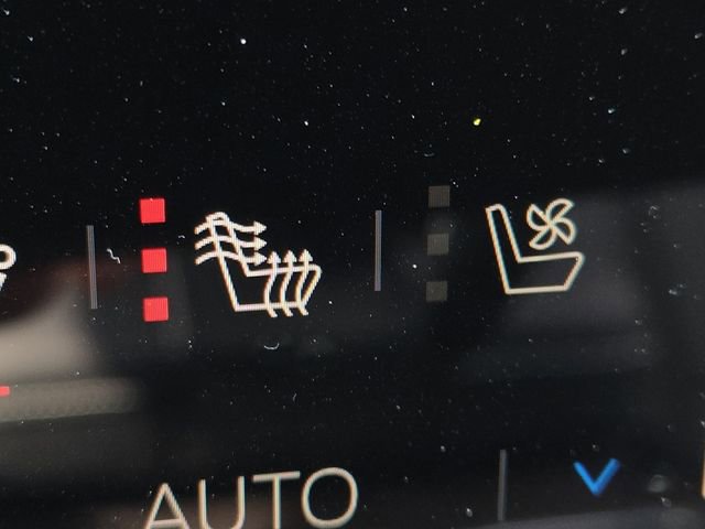 New 2026 GMC Acadia Denali w/ Super Cruise Package image 8