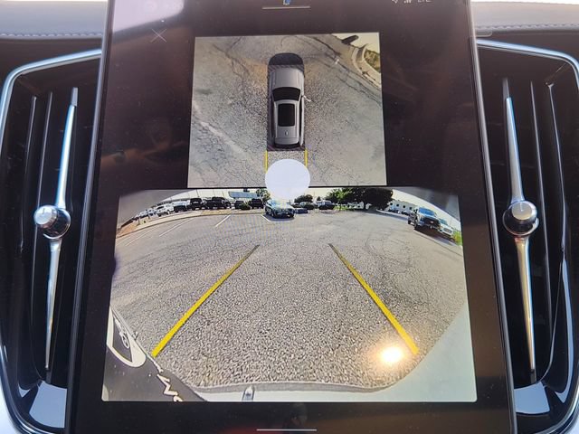 New 2026 Volvo XC90 B6 Plus w/ Protection Package Premier AWD/4WD image 20