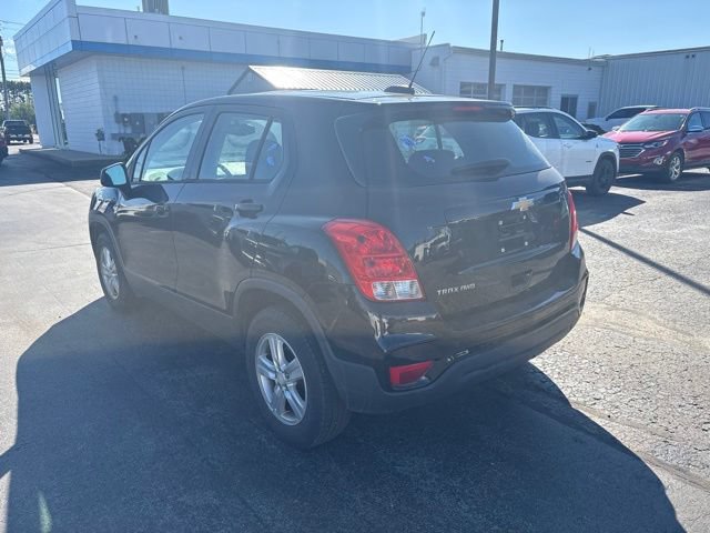 Used 2017 Chevrolet Trax LS AWD/4WD image 5