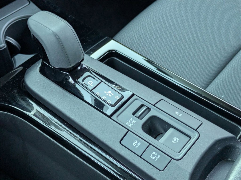 Used 2025 Toyota Prius LE image 23