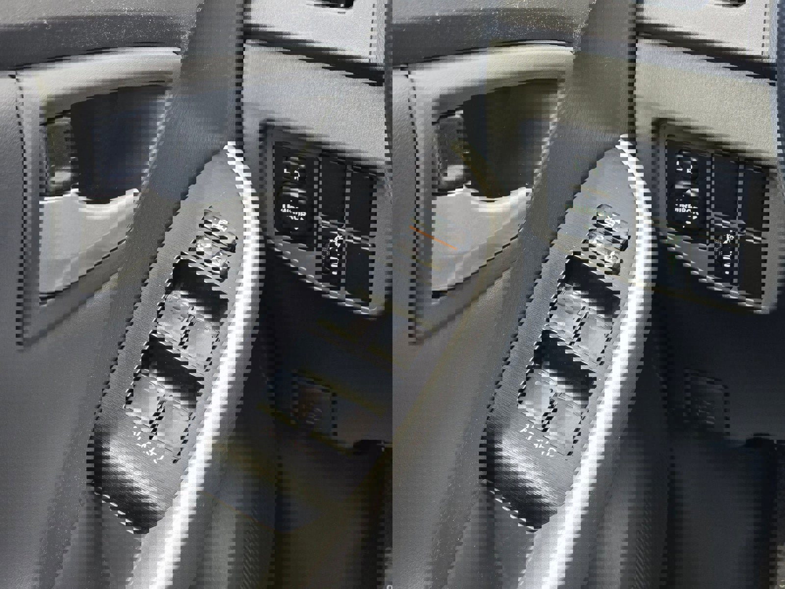 Used 2010 Toyota Prius Five FWD image 11