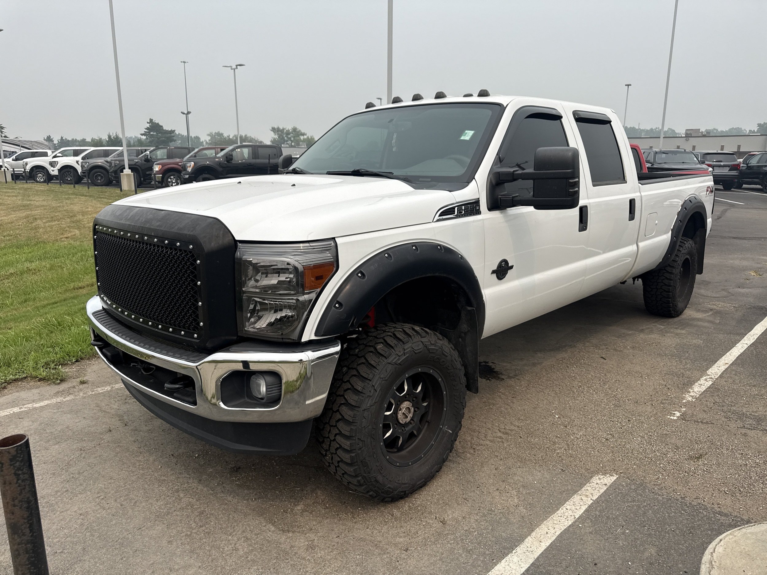 Used 2016 Ford F250 XLT w/ XTR Package AWD/4WD image 1