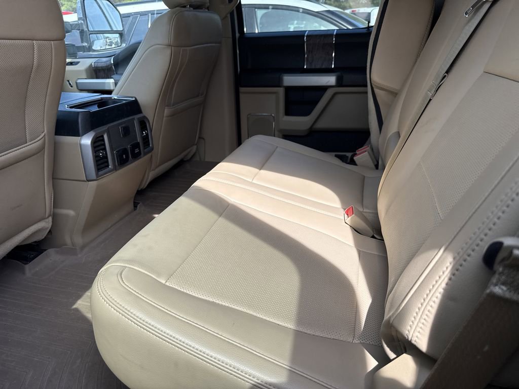 Used 2019 Ford F250 Lariat w/ Lariat Ultimate Package image 12