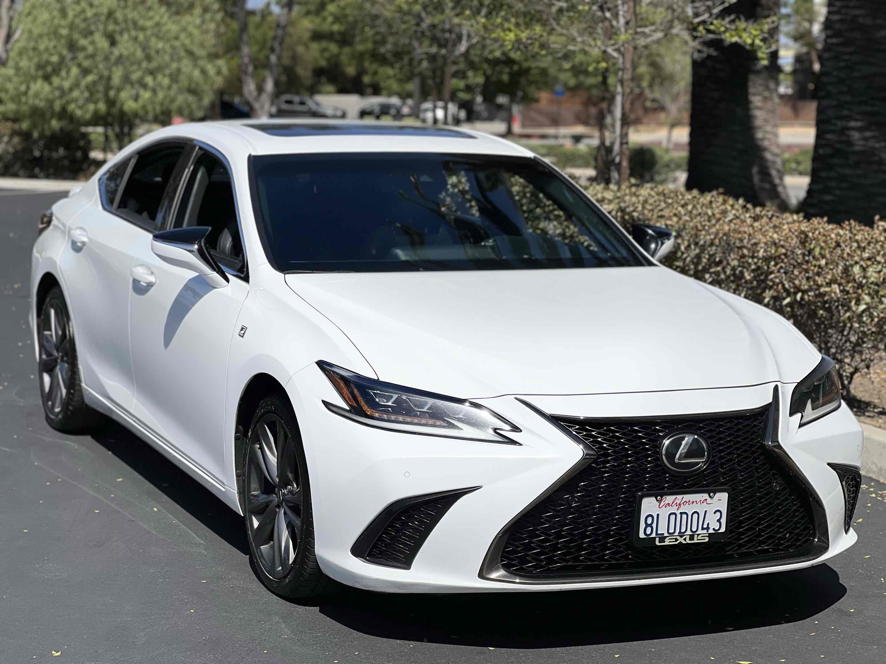 Used 2019 Lexus ES 350 F Sport w/ Accessory Package 2 FWD image 19