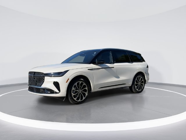 New 2026 Lincoln Nautilus Reserve AWD/4WD image 4