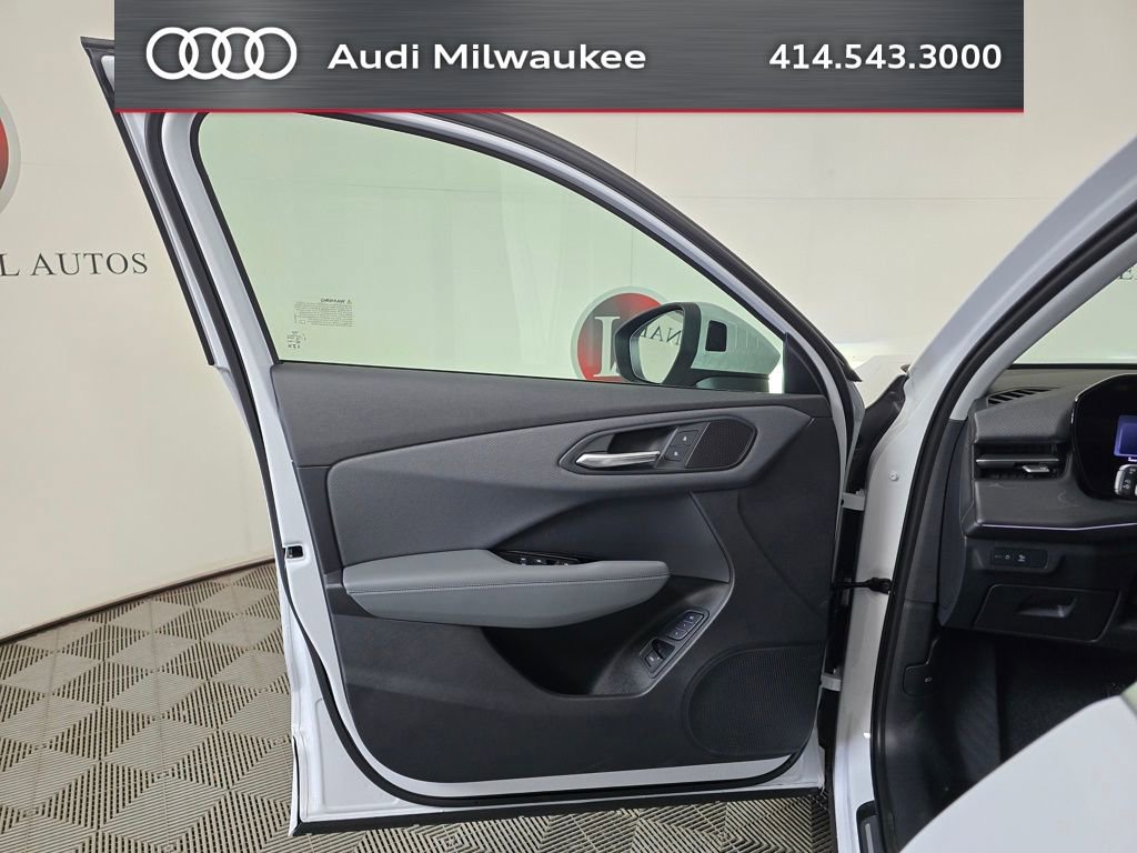 New 2026 Audi Q3 quattro 2.0T AWD/4WD image 13