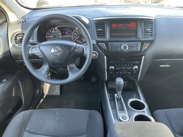 Used 2016 Nissan Pathfinder S image 7