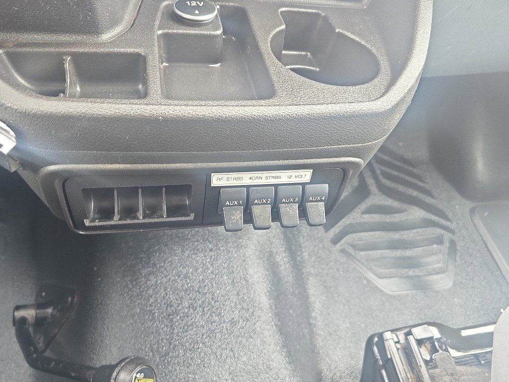 Used 2017 Ford Transit 250 130 Low Roof image 30