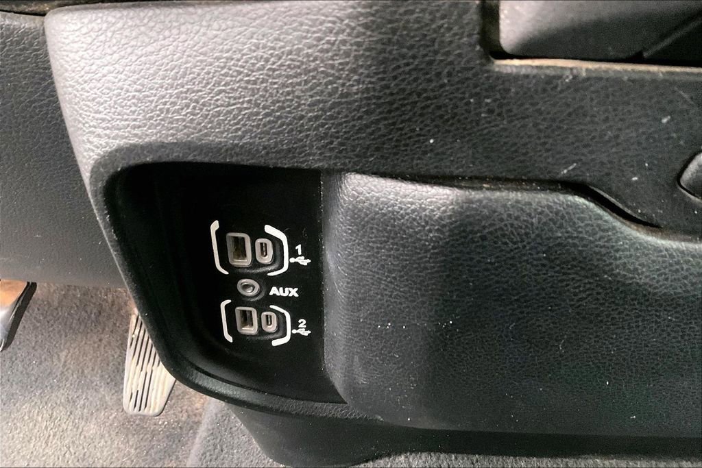 Used 2019 RAM 2500 Big Horn image 33