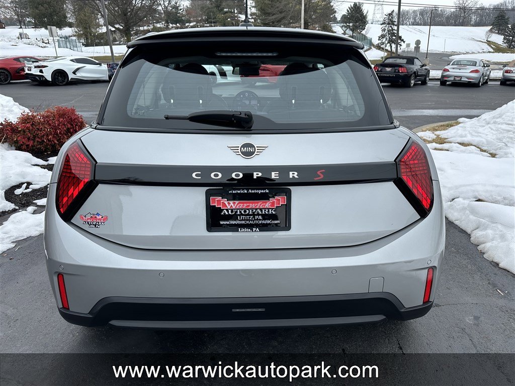 Used 2025 MINI Cooper S image 11