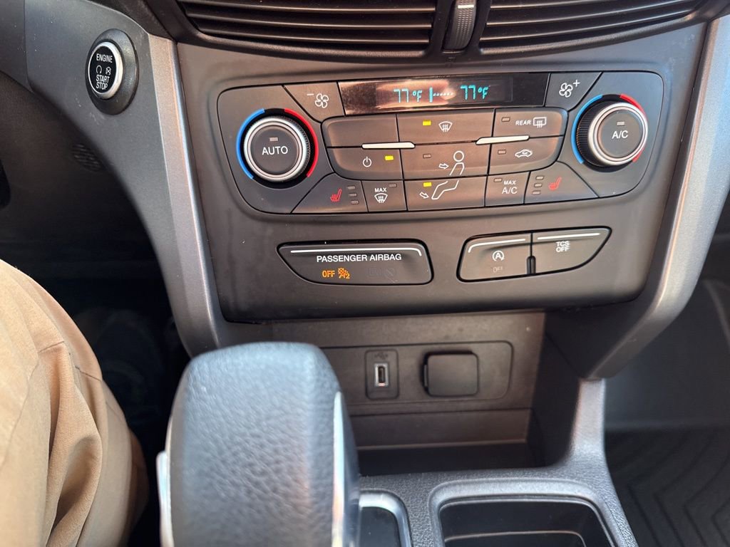 Certified 2019 Ford Escape SE image 7