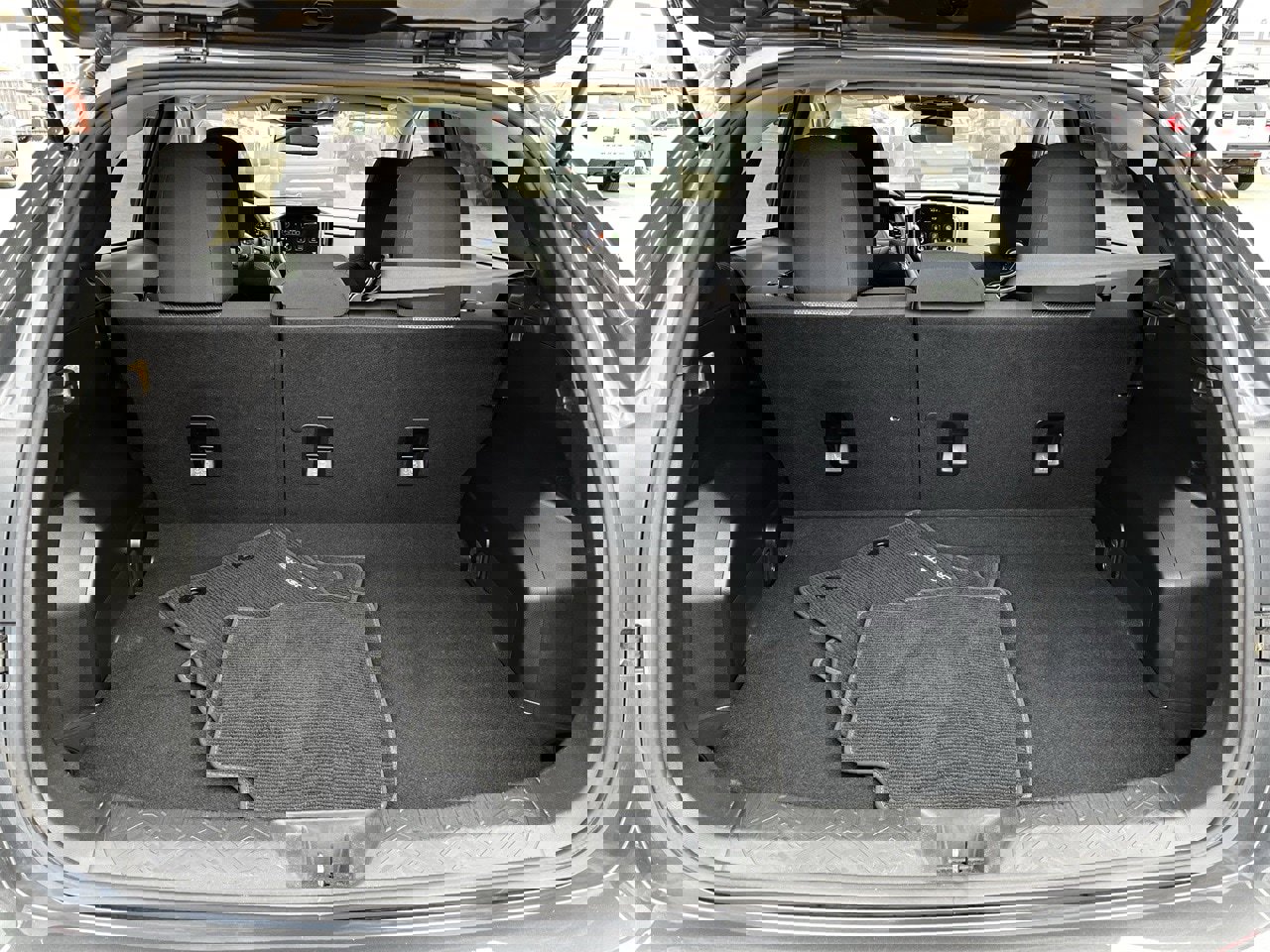 Used 2024 Subaru Crosstrek 2.0i Premium image 28