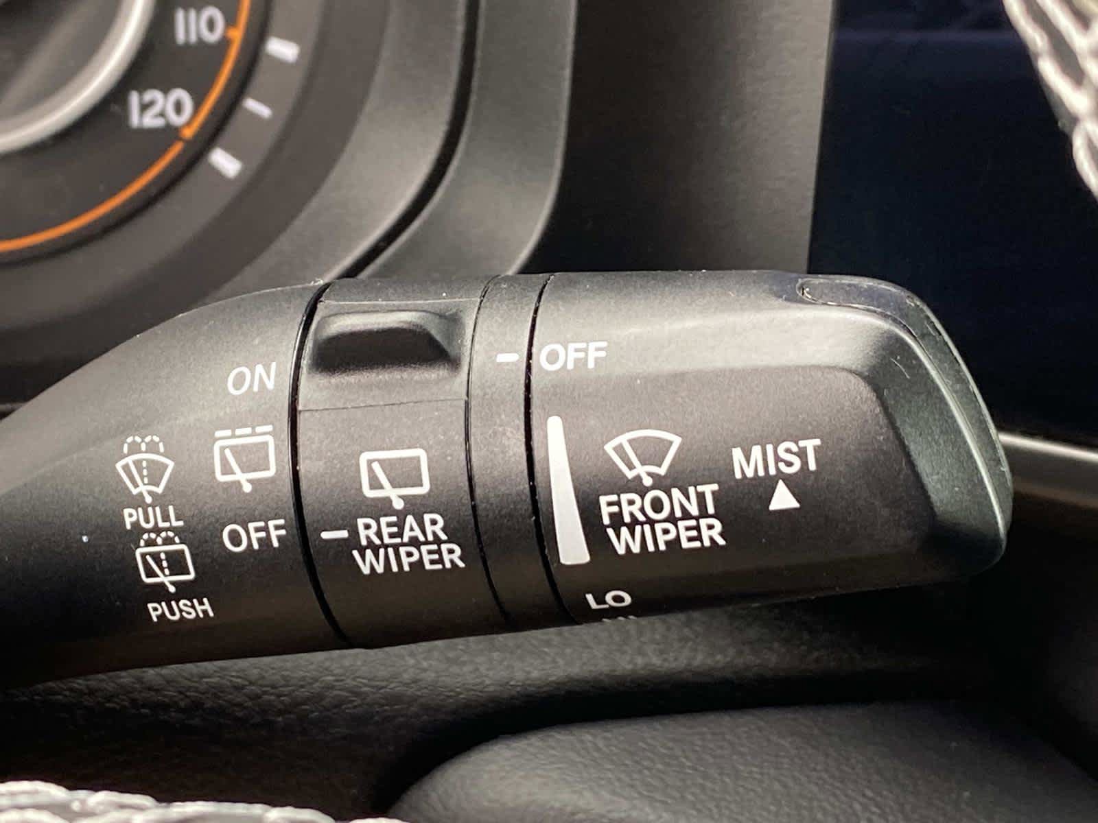 Certified 2025 Jeep Wrangler Sahara AWD/4WD image 20