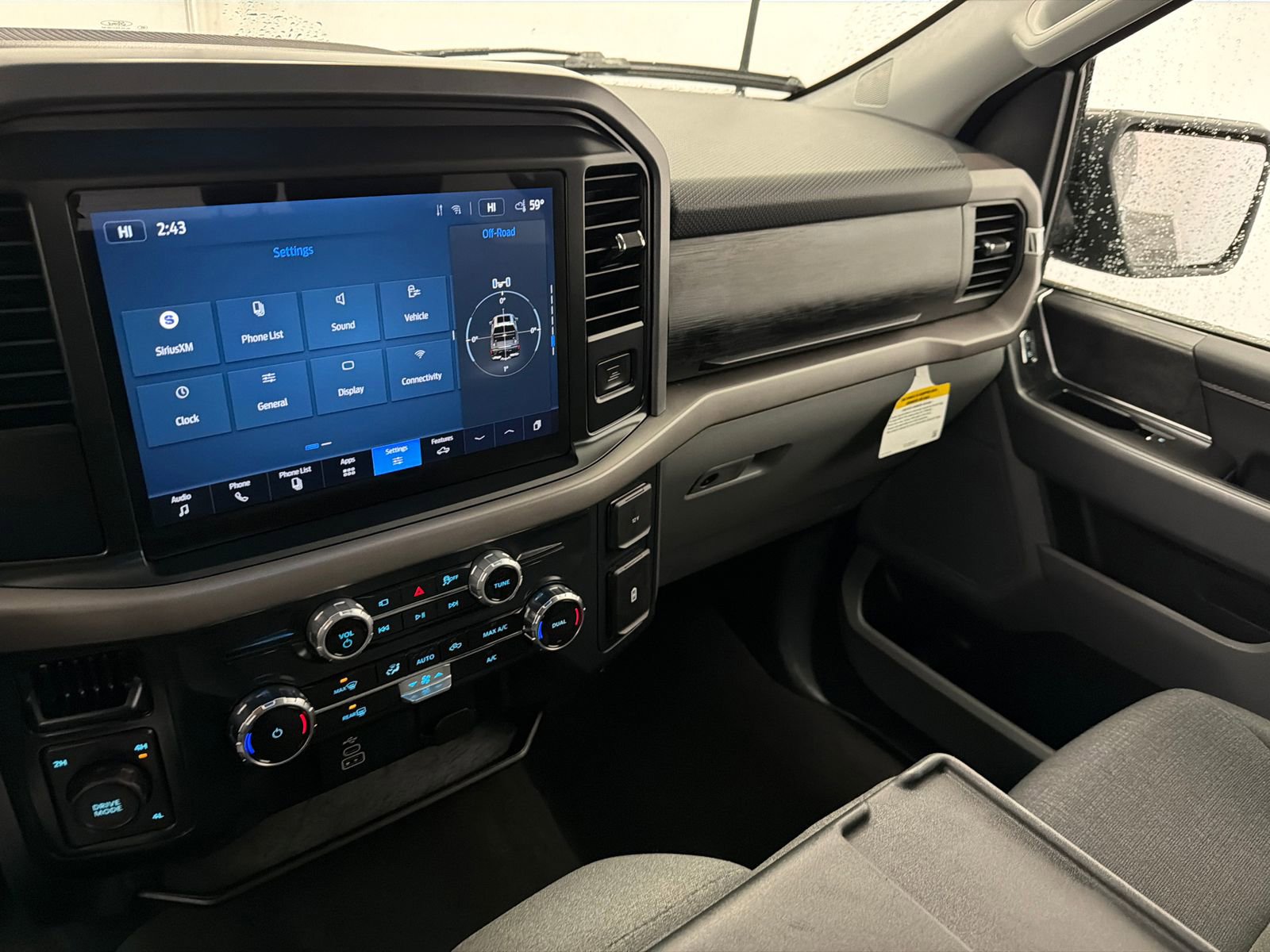 Used 2025 Ford F150 XLT w/ Equipment Group 301A Standard image 23