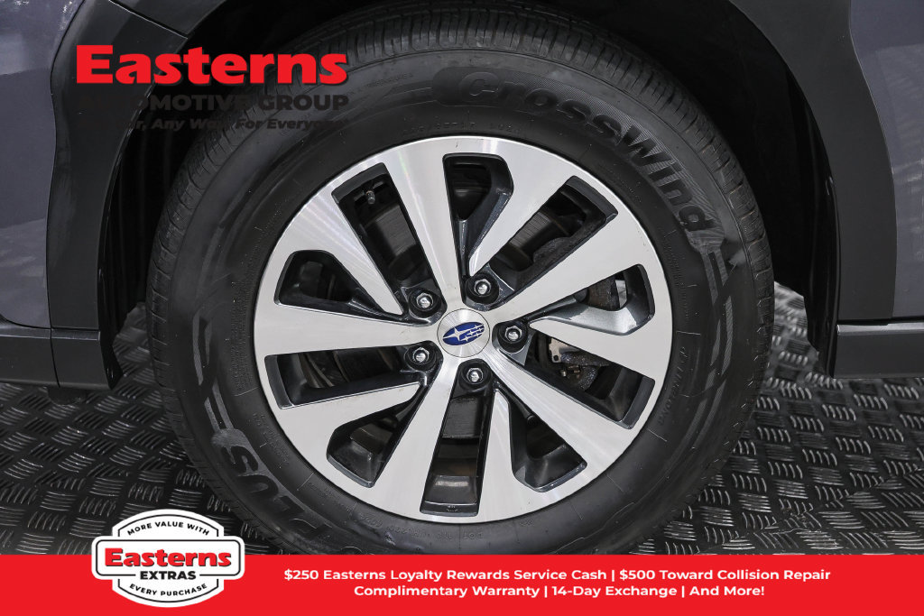 Used 2023 Subaru Outback Premium AWD/4WD image 31