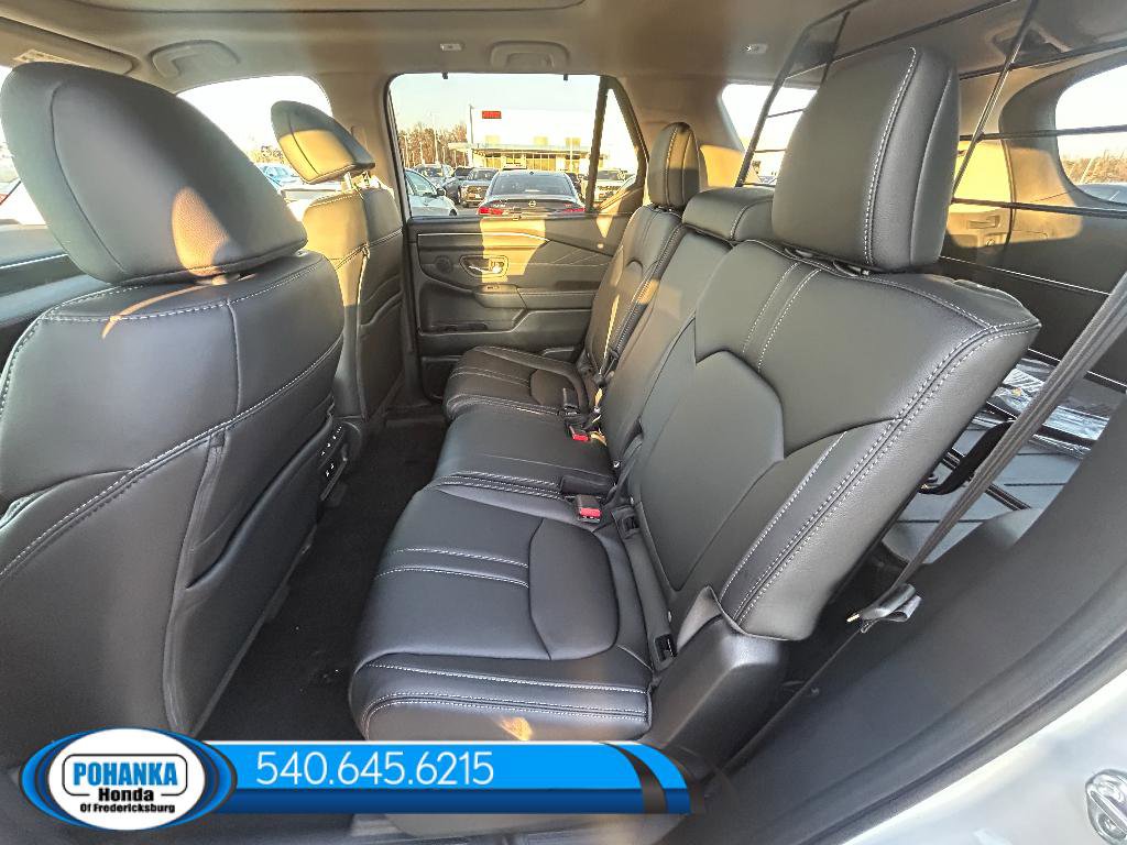 New 2026 Honda Pilot Touring image 21