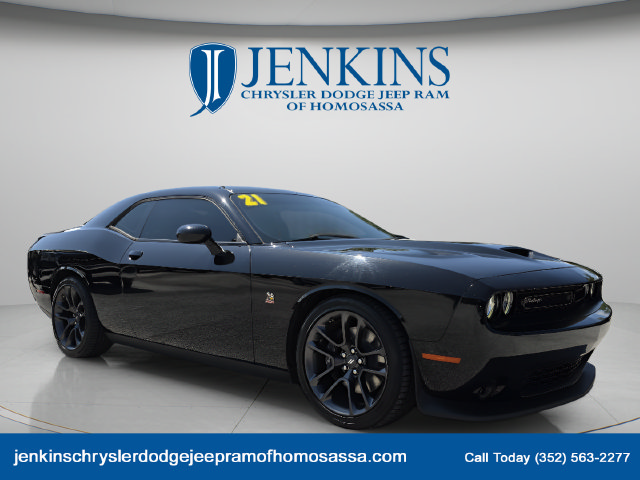 Used 2021 Dodge Challenger R/T Scat Pack RWD image 1