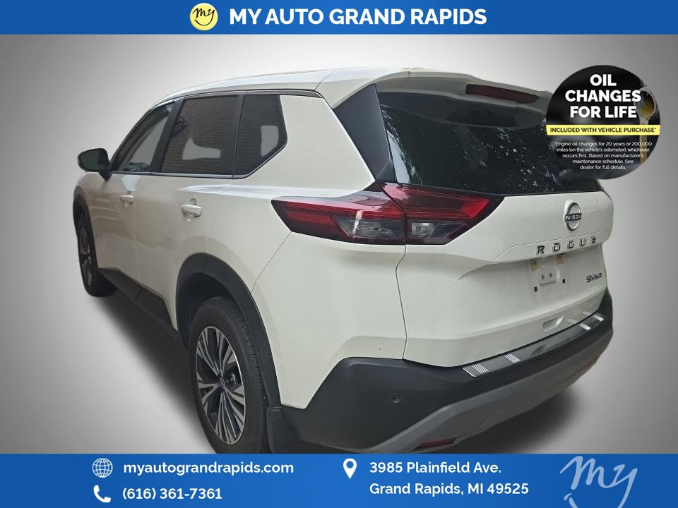 Used 2023 Nissan Rogue SV AWD/4WD image 2