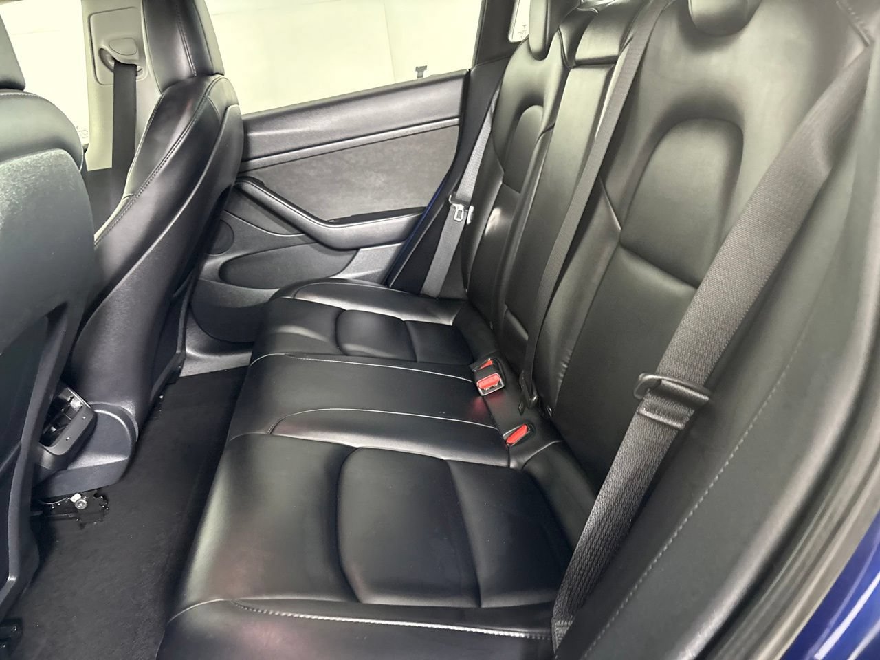 Used 2022 Tesla Model 3 RWD image 15