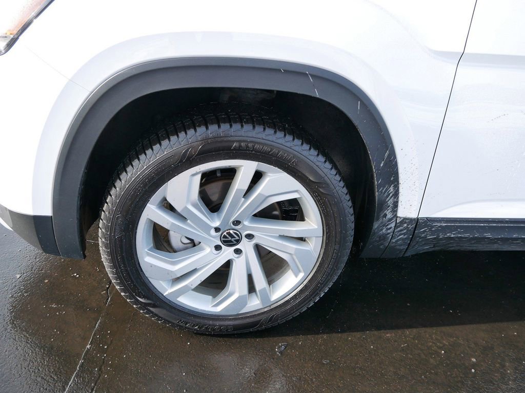 Used 2022 Volkswagen Atlas SE image 6