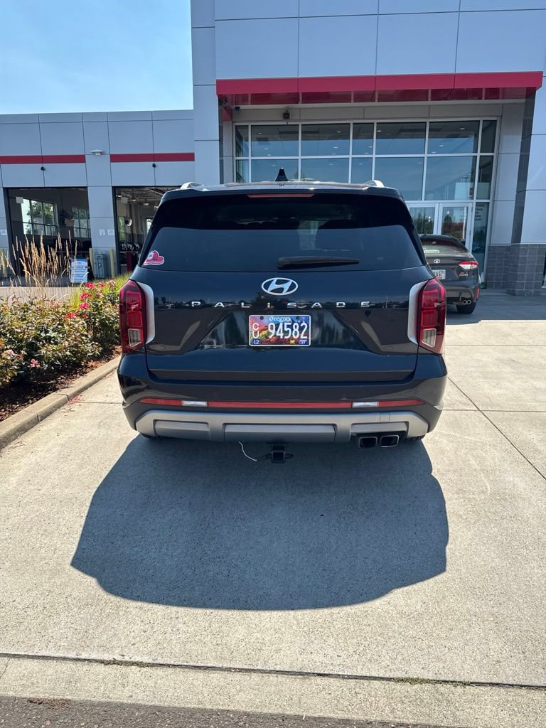 Used 2023 Hyundai Palisade SEL FWD image 8