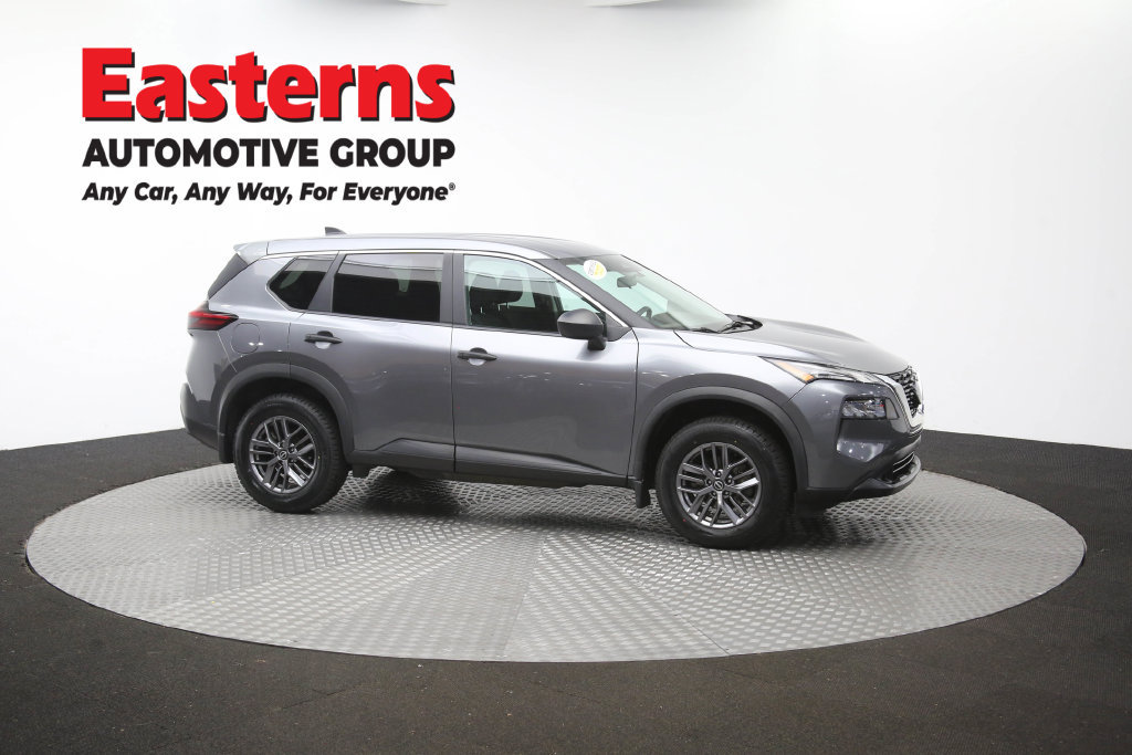 Used 2023 Nissan Rogue S AWD/4WD image 48