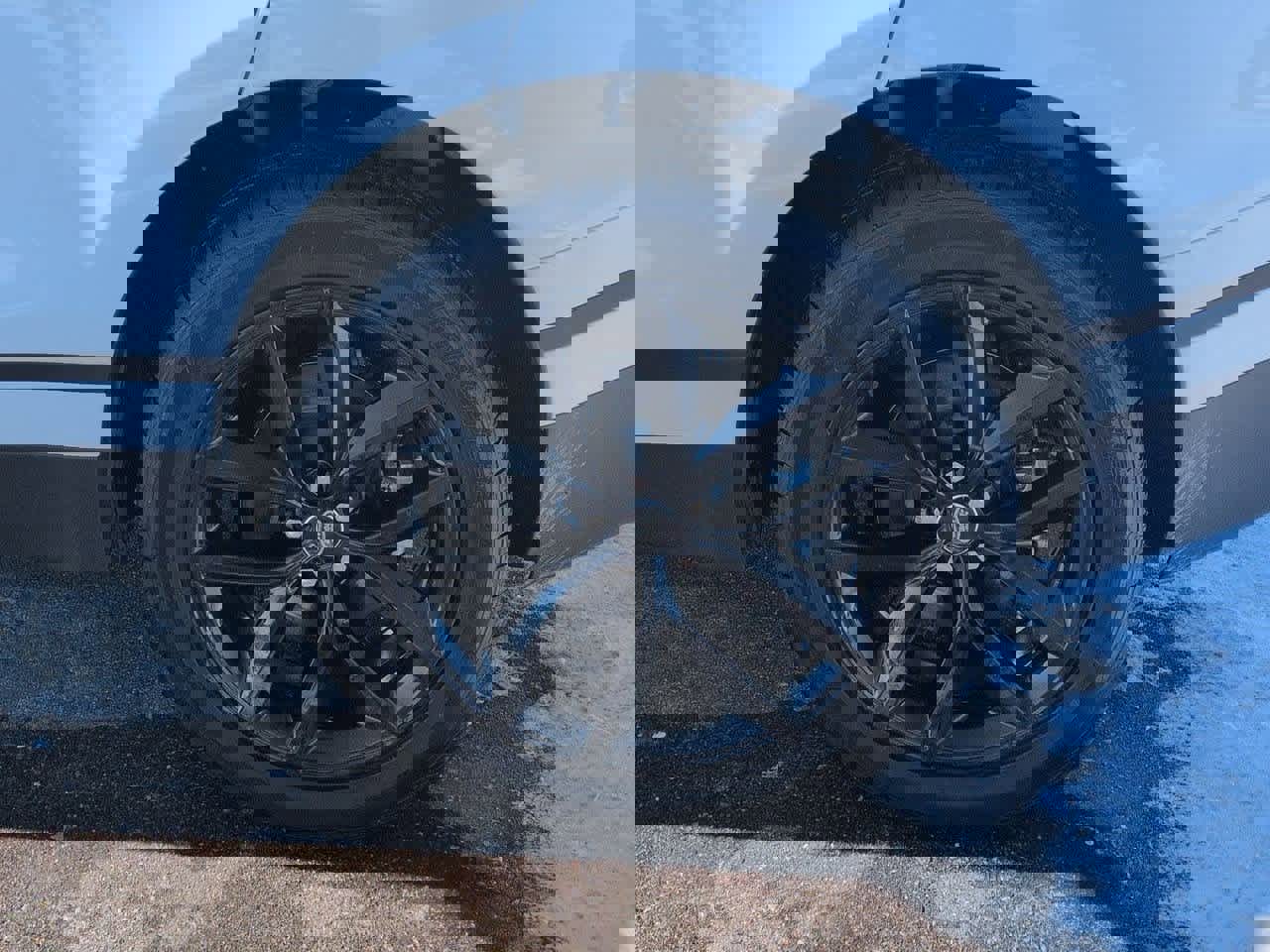 Used 2024 Land Rover Range Rover Velar S image 12